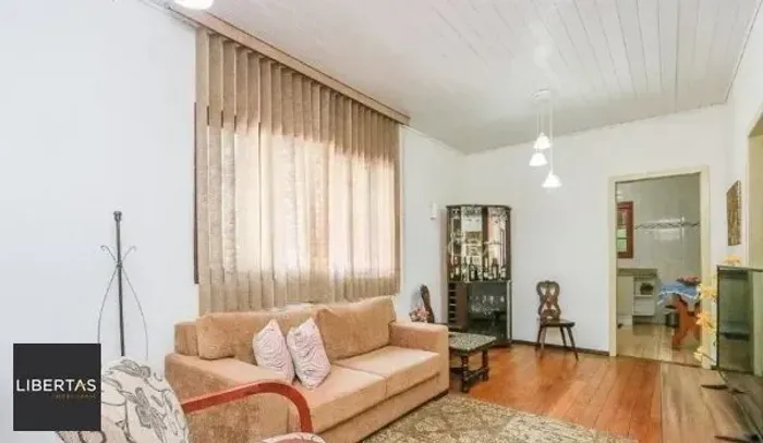 Casa com 3 Quartos e 2 vagas à Venda, 153,16 m² no Bairro Chácara das Pedras