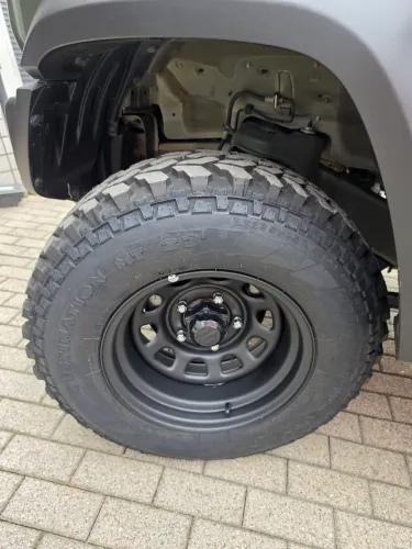 Rodas e Pneus Off-road 15x8 e 235 75 R15