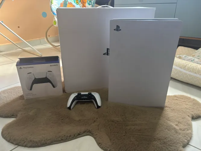 Vendo ou troco Ps5 com leitor de disco!