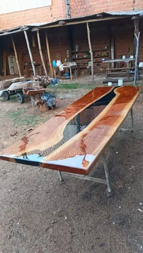 Mesa resinadas