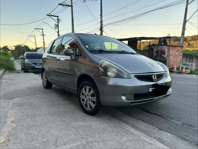 Honda Fit LX 1.4/ 1.4 Flex 8v/16v 5P Mec. 2004