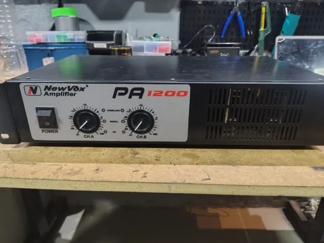 Amplificador NewVox