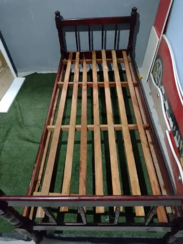 Cama de solteiro