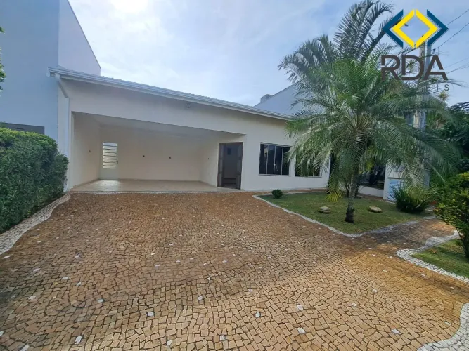 Casa para locação em Indaiatuba-SP: 3 quartos, 3 suítes, piscina, churrasqueira, 194,16 m²