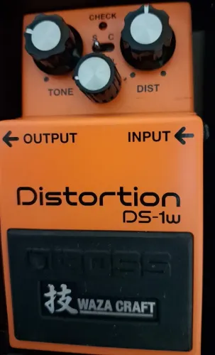 Boss Ds1w Distortion Waza Craft