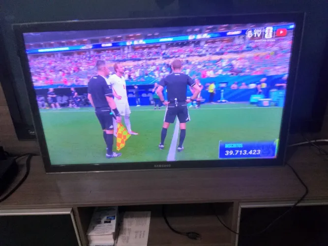 Tv Sansung Led 40" C.Conversor Ot.Estado
