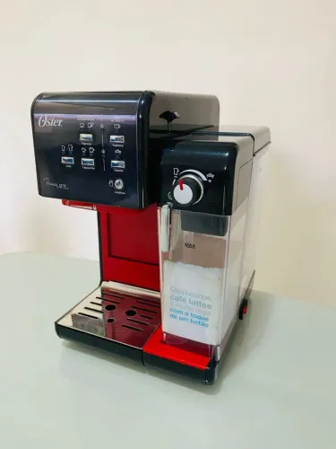 Cafeteira Espresso Oster PrimaLatte II