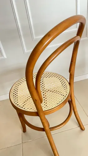 Cadeira Thonart modelo Thonet