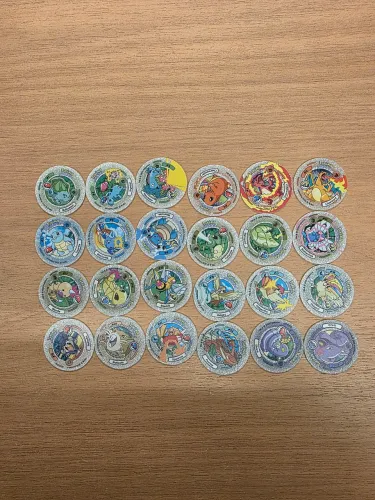 Coleção de tazos Pokemon Attack