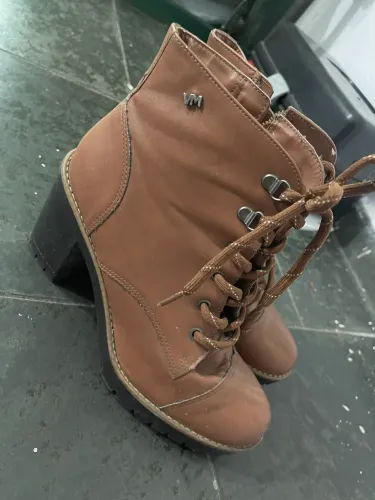 Bota