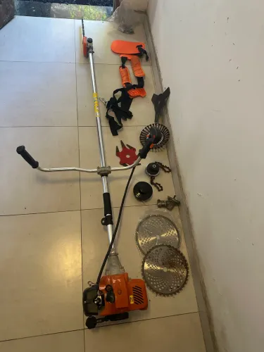 produto de jardinagem , roçadeira multifuncional !