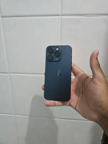 iPhone 15 pro 256GB - Cor azul