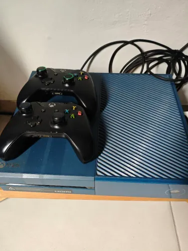Xbox one 1 tb edição limitada do forza