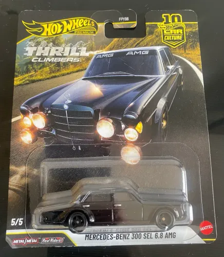 Hot Wheels Premium Mercedes-Benz 300 SEL 6.8 AMG