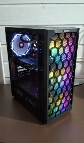 PC gamer completo, em ótimo estado.