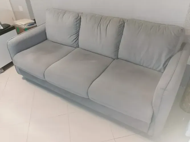sofá 3 lugares e cama com colchão