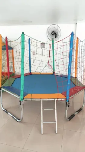Cama elástica infantil 2,50 pula pula