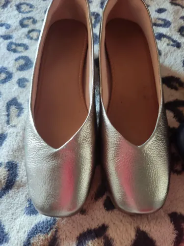 sapato social e outro de couro Arrezo