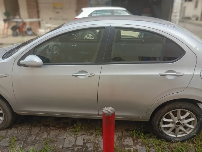 JAC J3 Turin Sedan 1.4 16V 4P Mec. 2013