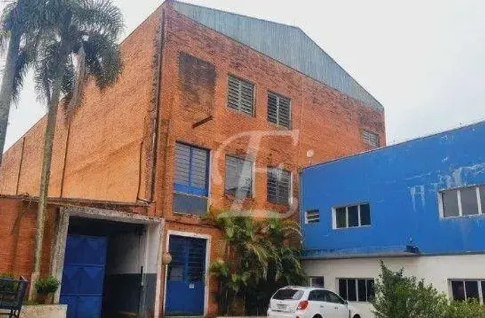 Galpão para alugar, 6353 m² . Vila Louro - Embu-Guaçuproximo da igreja