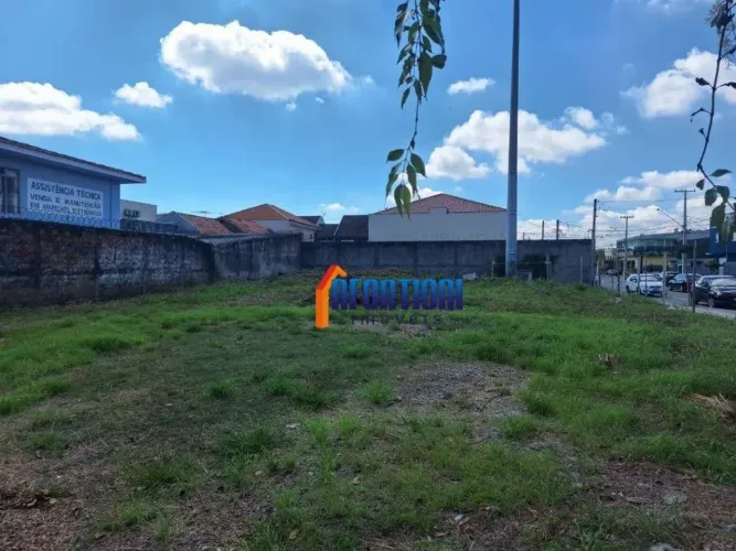 Terreno para alugar, 567 m² por R$ 2.588,37/mês - Tarumã - Curitiba/PR