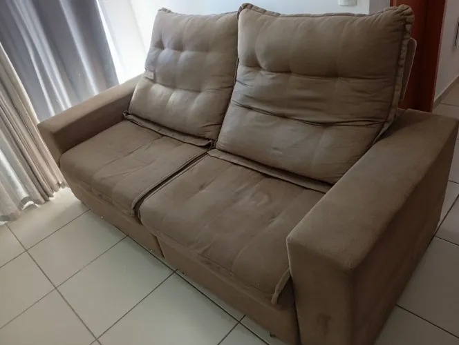 Vendo Sofá Retrátil 2m - Marrom