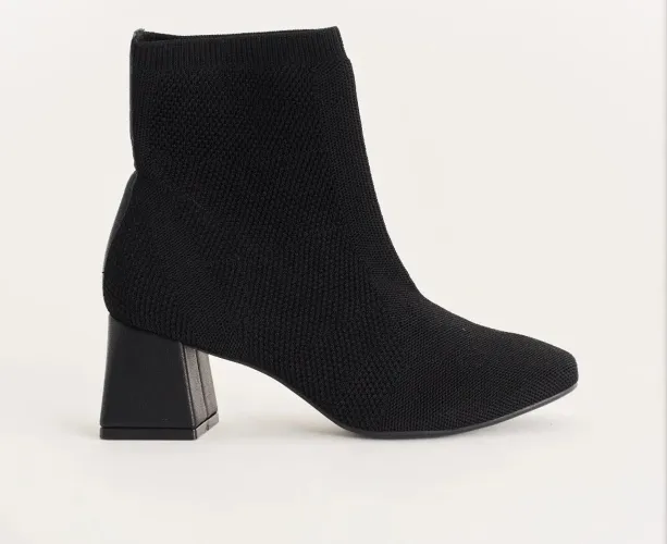 Bota Curta em Knit Preta - Sonho dos Pés 