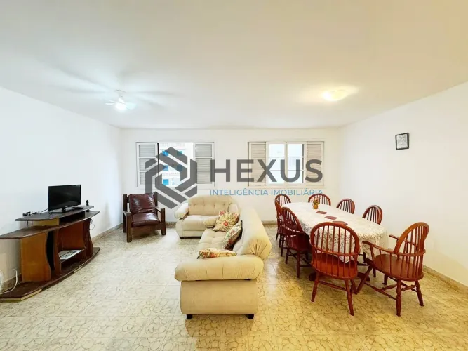 Apartamento mobiliado com vista livre a duas quadras da Praia das Asturias, Guaruja