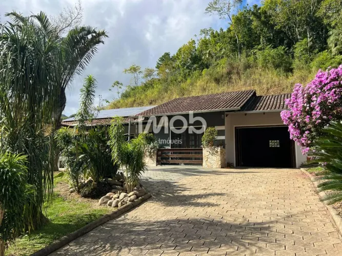 CASA COM 3 QUARTOS, BOMPLANDT CORUPÁ
