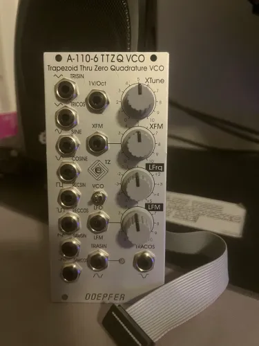 Módulo Eurorack Doepfer A-110-6