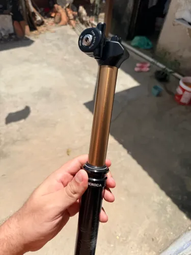 Canote retrátil