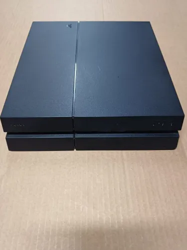 PS4 Fat 500gb + 2 Contoles + 2 Jogos e Etc...