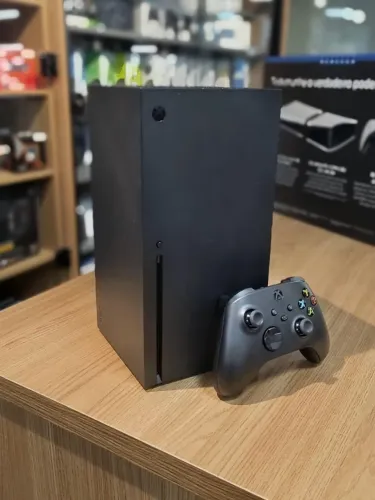 PROMOÇÃO - Xbox Series X Mídia Física - Seminovo - Infinity Eletronics & Games
