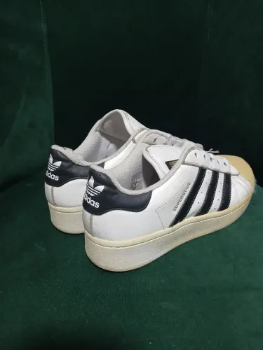 Adidas super star 37