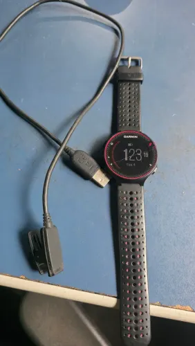 Garmin Forerunner 235