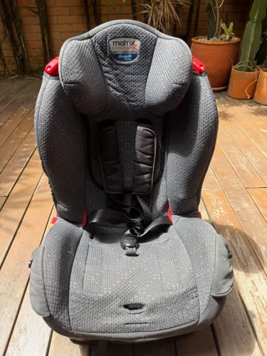 Cadeirinha para Carro Burigotto Matrix Evolution K (0 a 25kg)