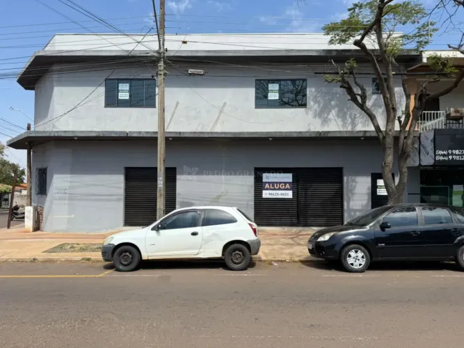 Sobreloja Comercial - 40m² em Ponto Comercial Estratégico - Avenida Carmen Miranda - Marin
