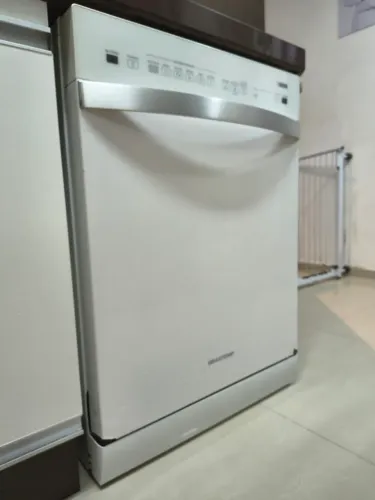 Máquina de lavar louça Brastemp 14 serviços