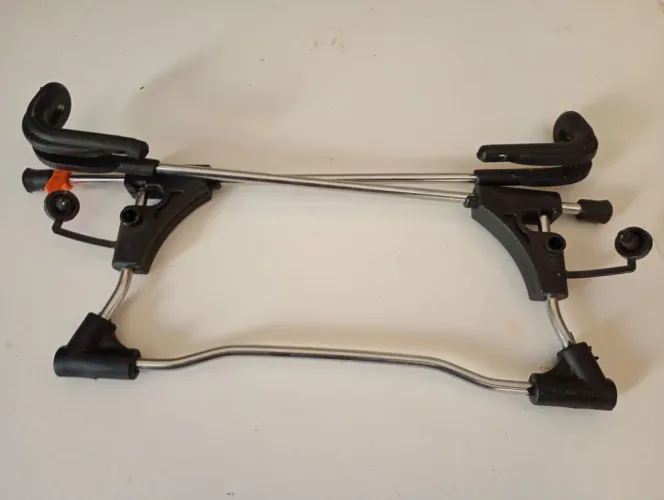 Suporte notebook e tablet desmontavel