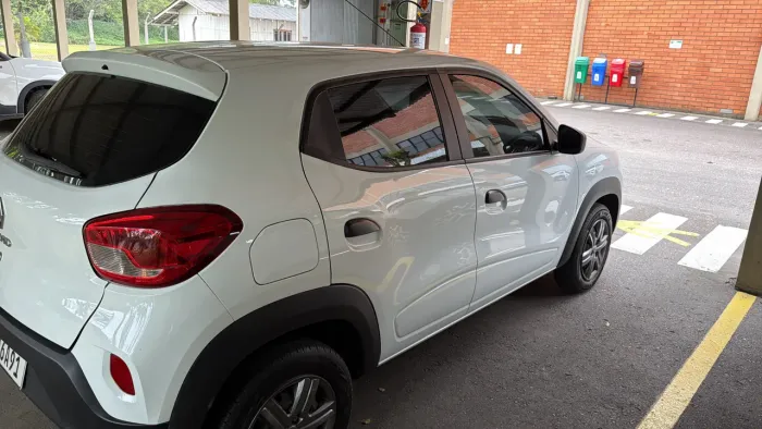 Renault Kwid Zen 1.0 Flex 12V 5P Mec. 2023