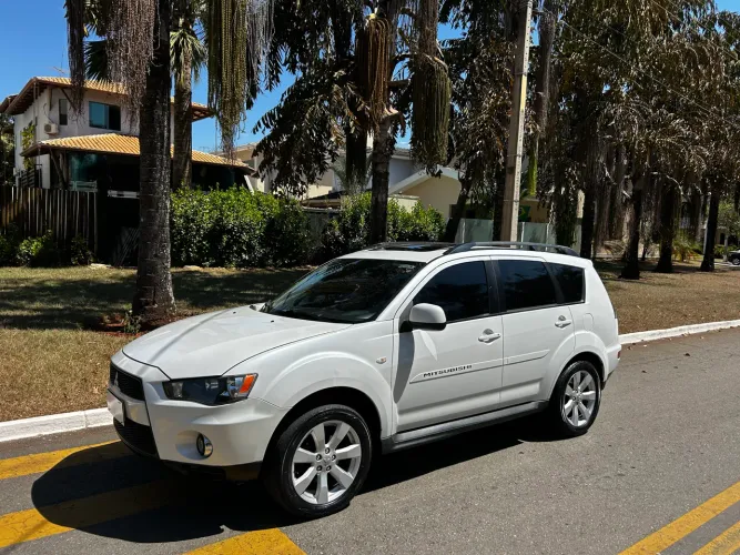 Mitsubishi Outlander 3.0/ GT 3.0 V6 Aut. 2011