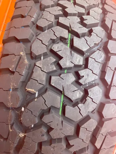 Pneu RoadCruza 17 