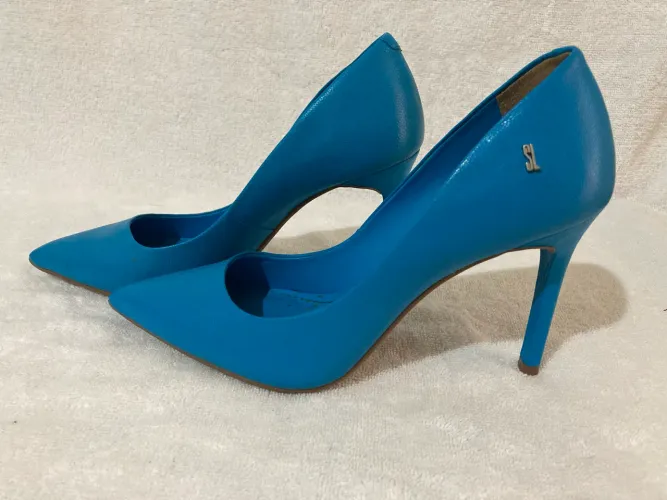 Scarpin Santa Lolla Azul Turquesa Novo.