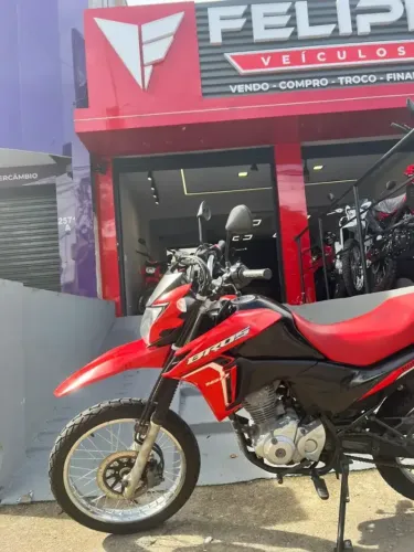 HONDA BROS 160 - ANO 2024 (FELIPE VEÍCULOS)