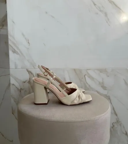 Sandália Tabita Off White 36