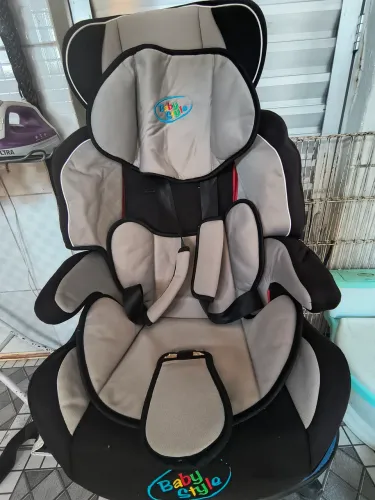 Cadeirinha de criança para viagem