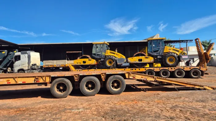 Locação de rolos compactadores Bauru