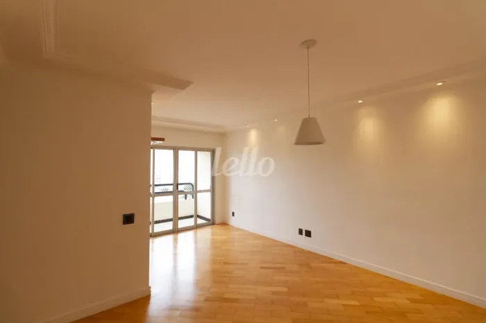 Apartamento 3 quartos para alugar no(a) Vila Gumercindo