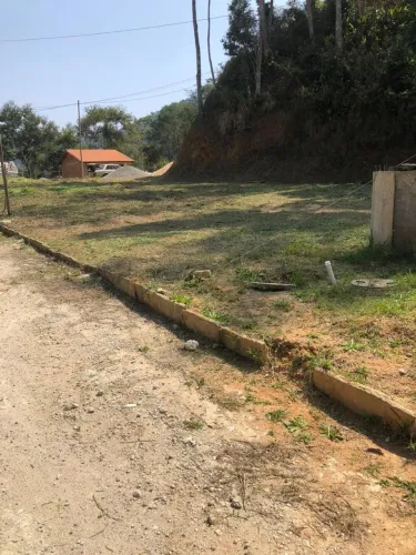 Vendo terreno totalmente plano com 260 metros por R$ 85.000,00
