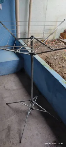 Varal giratório pra vender logo preciso viajar pra meu estado e não posso levar